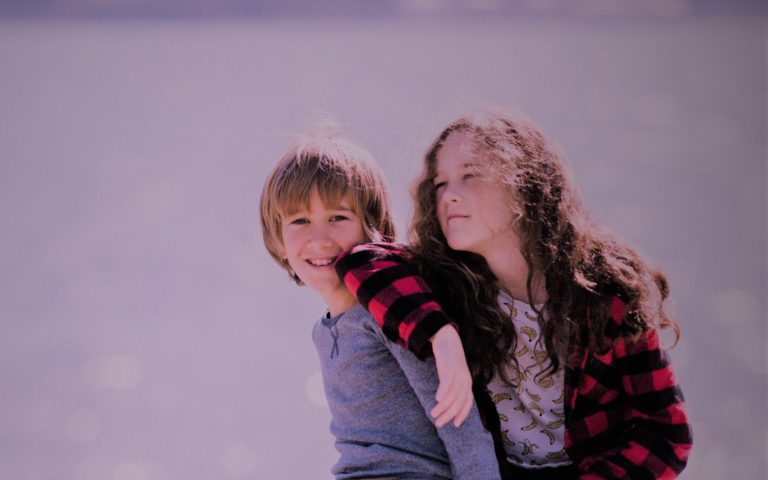 11 incredible ways to improve sibling relationships