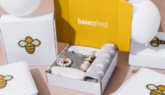 honeybug new baby gift box image