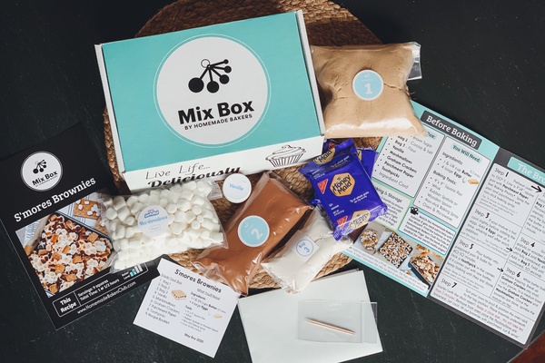 mix box subscription box for women image