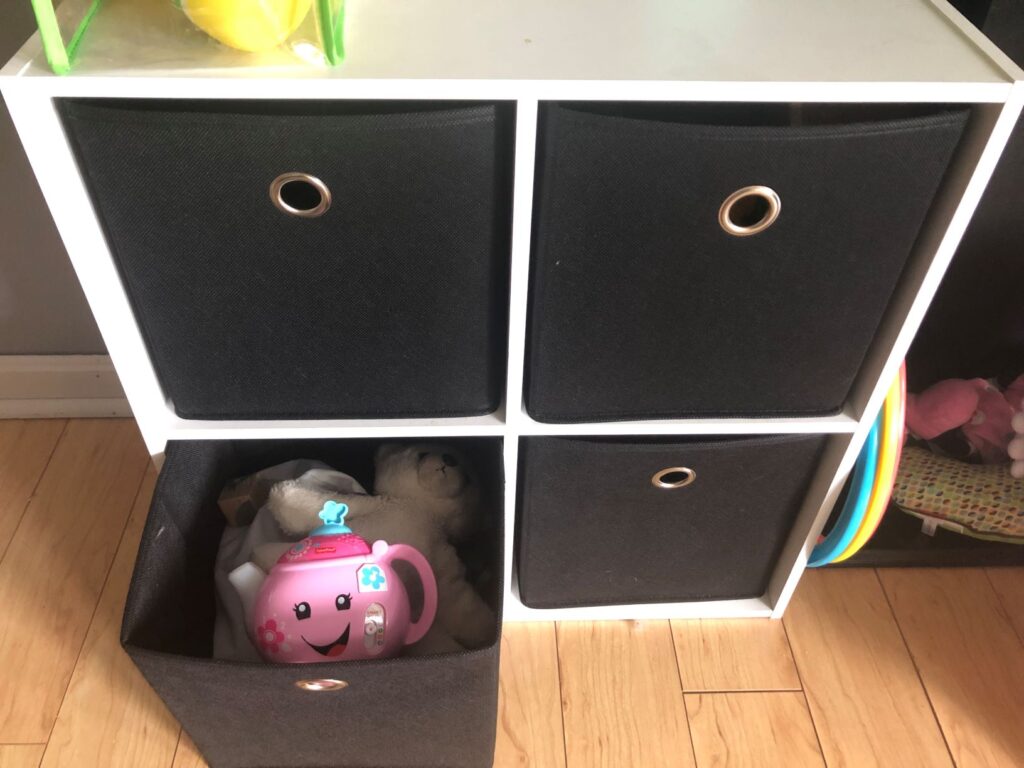 storage cubes to keep your house clean with toddlers