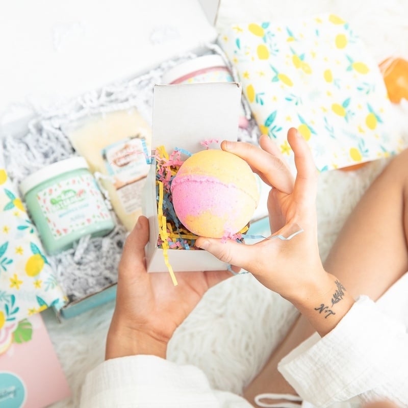 bath and body subscription box for women